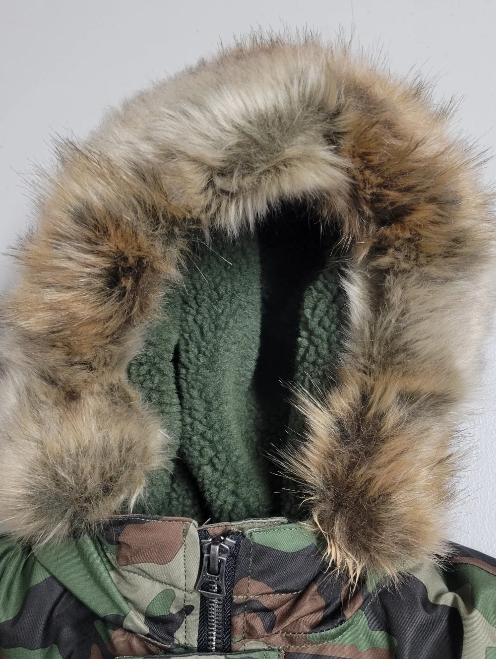 Polo Ralph Lauren Little Boys Camo Down Parka Size 2/2T.